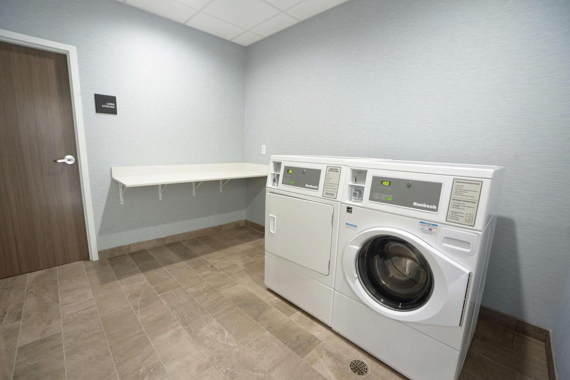 Hampton Inn & Suites Oklahoma City/Quail Springs Екстериор снимка