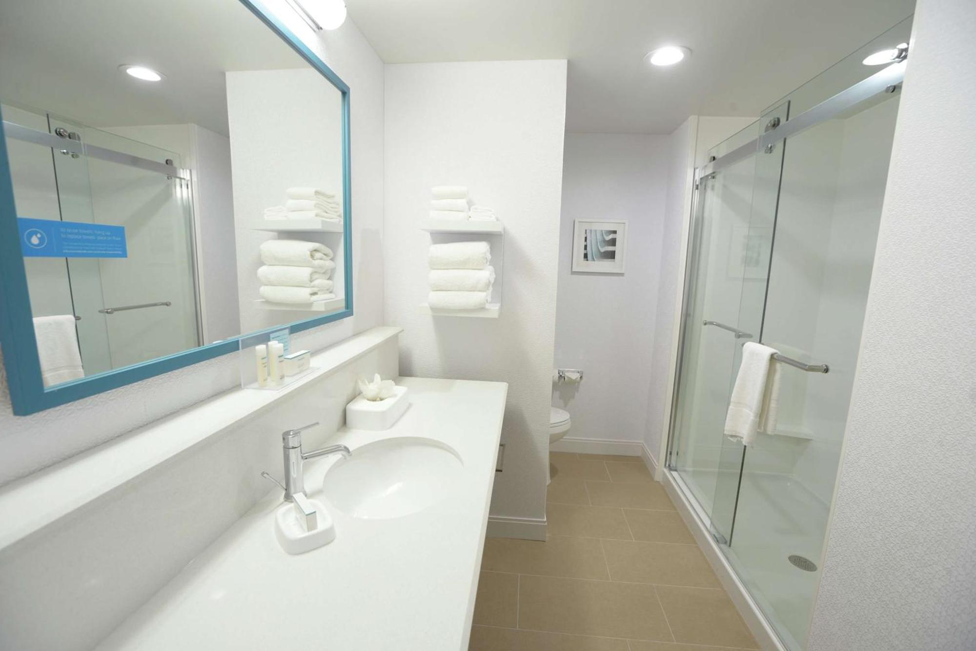 Hampton Inn & Suites Oklahoma City/Quail Springs Екстериор снимка