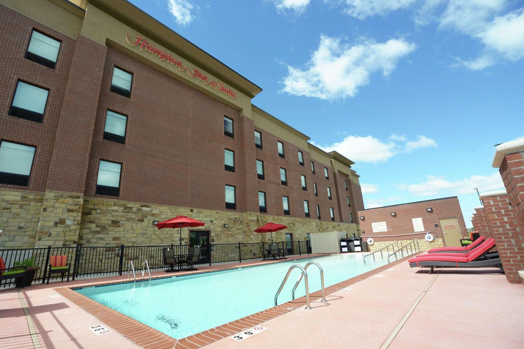 Hampton Inn & Suites Oklahoma City/Quail Springs Екстериор снимка